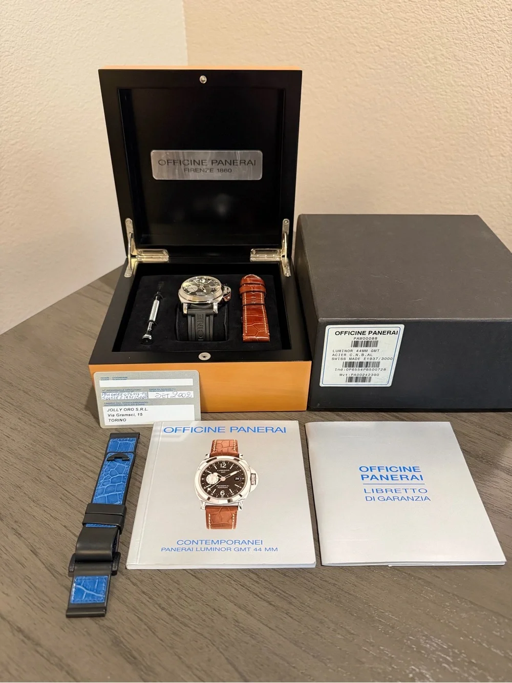 PANERAI Luminor GMT Black Dial Automatic Watch 44mm PAM00088 with Box and Papers